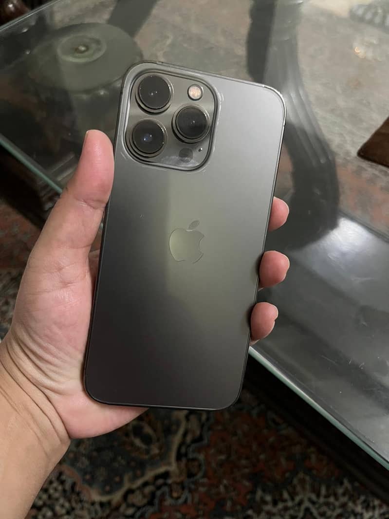 Apple iPhone 13 Pro 0