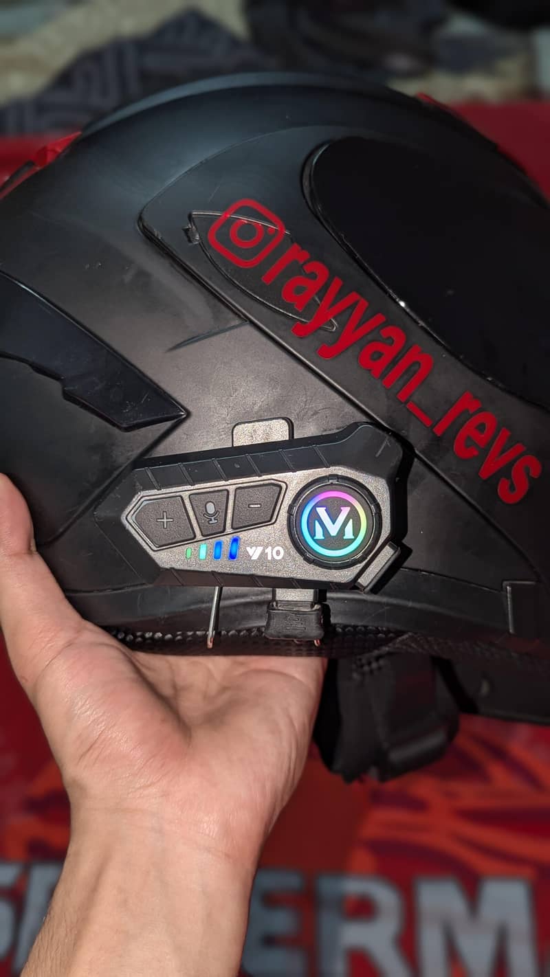 VECTOR REVO MATTE BLACK with BLUETOOTH INTERCOM & accessories 3