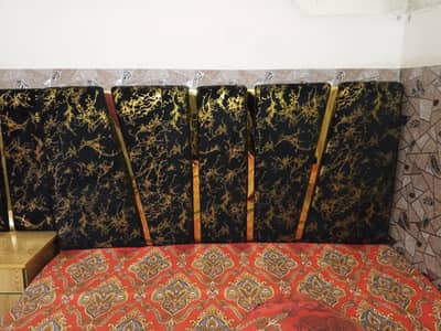 king size bed 1 site table urgent sale