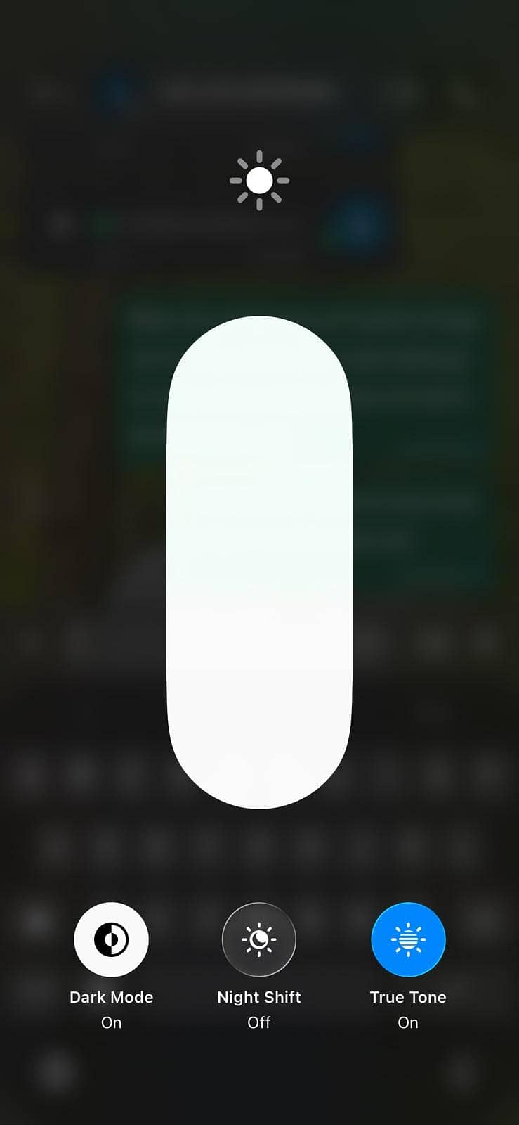 Apple iPhone 14 3