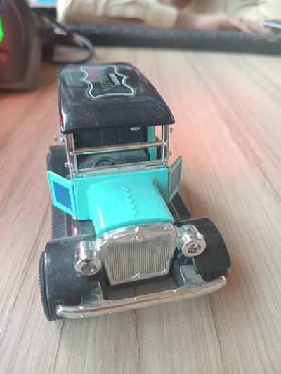 toy car