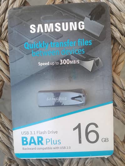 *Samsung BAR Plus 16GB USB 3.1 Flash Drive**Contact 03095804237