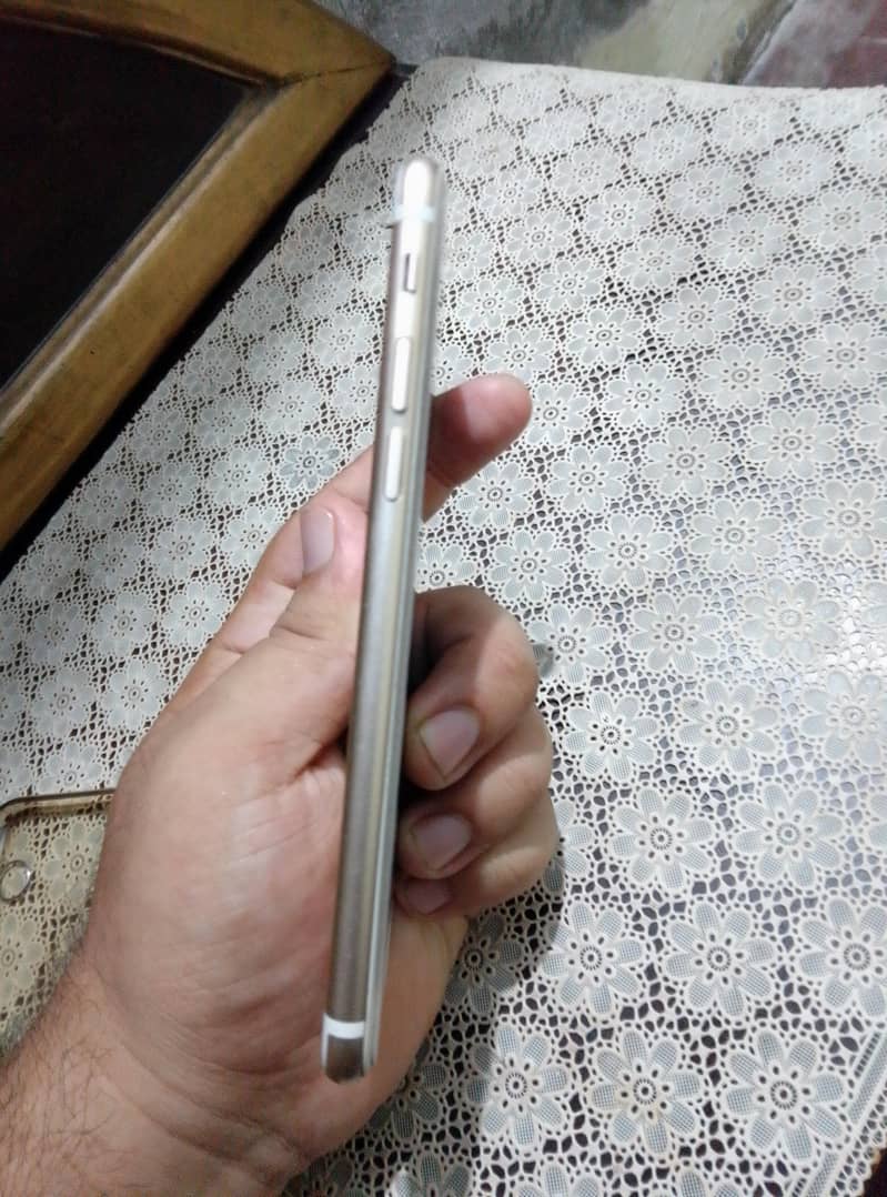 Apple iPhone 6 1