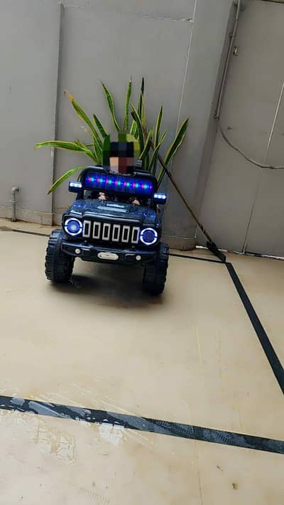 Kids Ride on Battery operated remote control Jeep