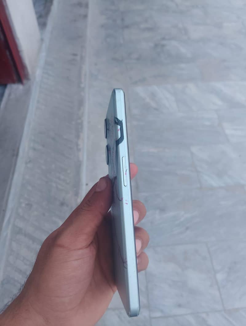 One Plus Ace 2V 2