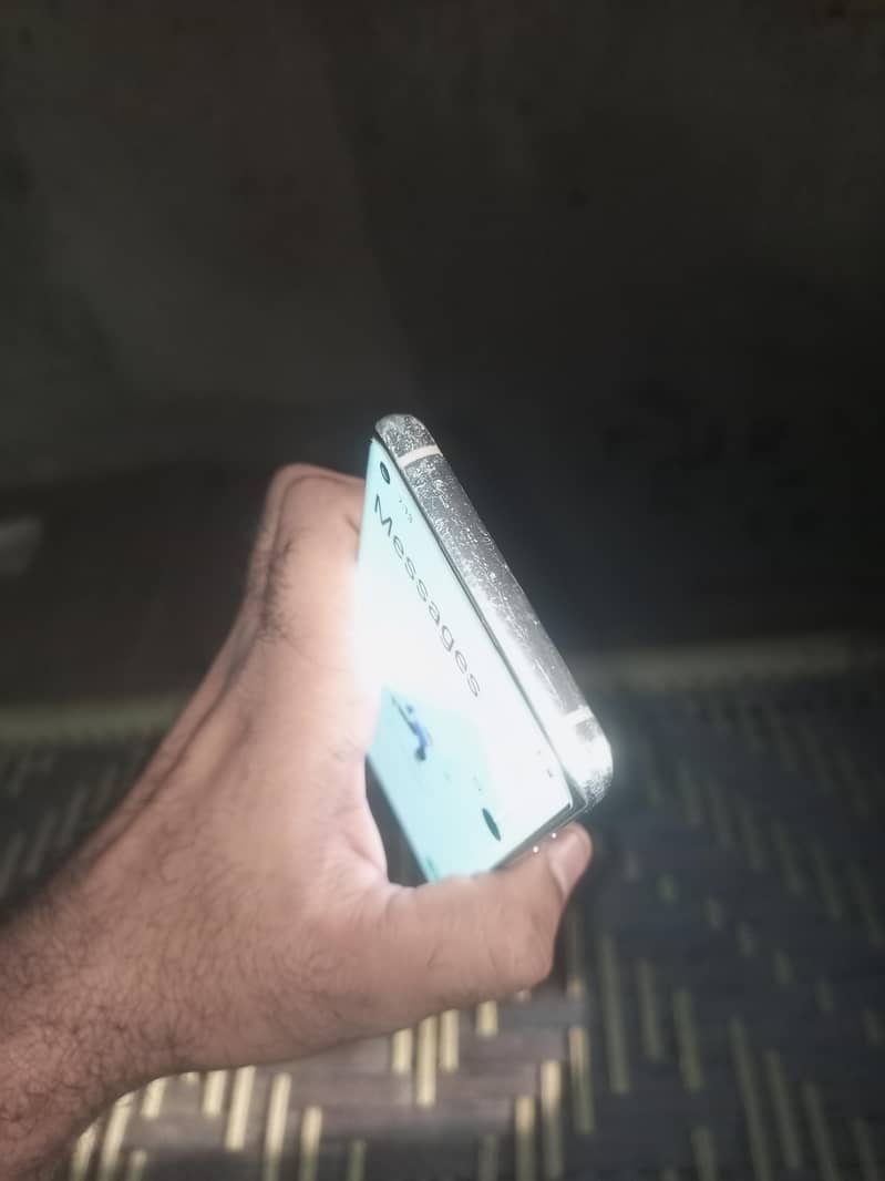 One Plus 8 5