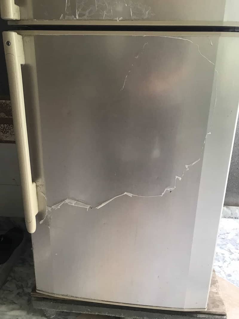 Refrigerator 5
