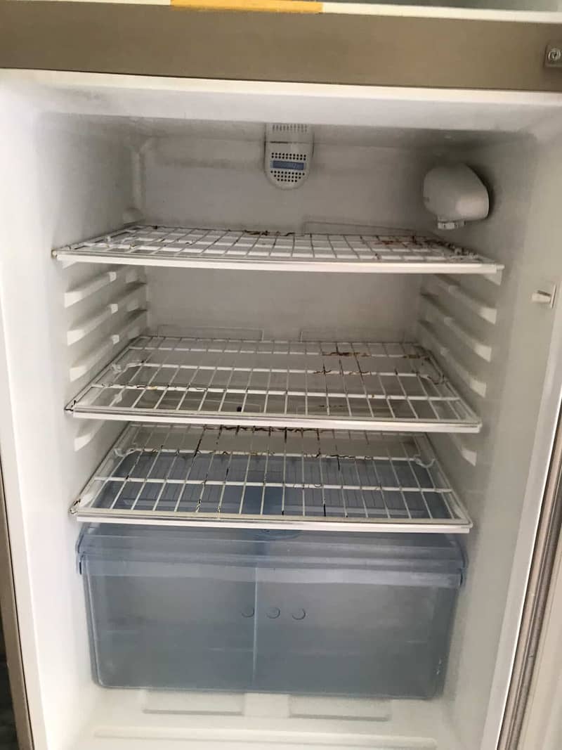Refrigerator 6