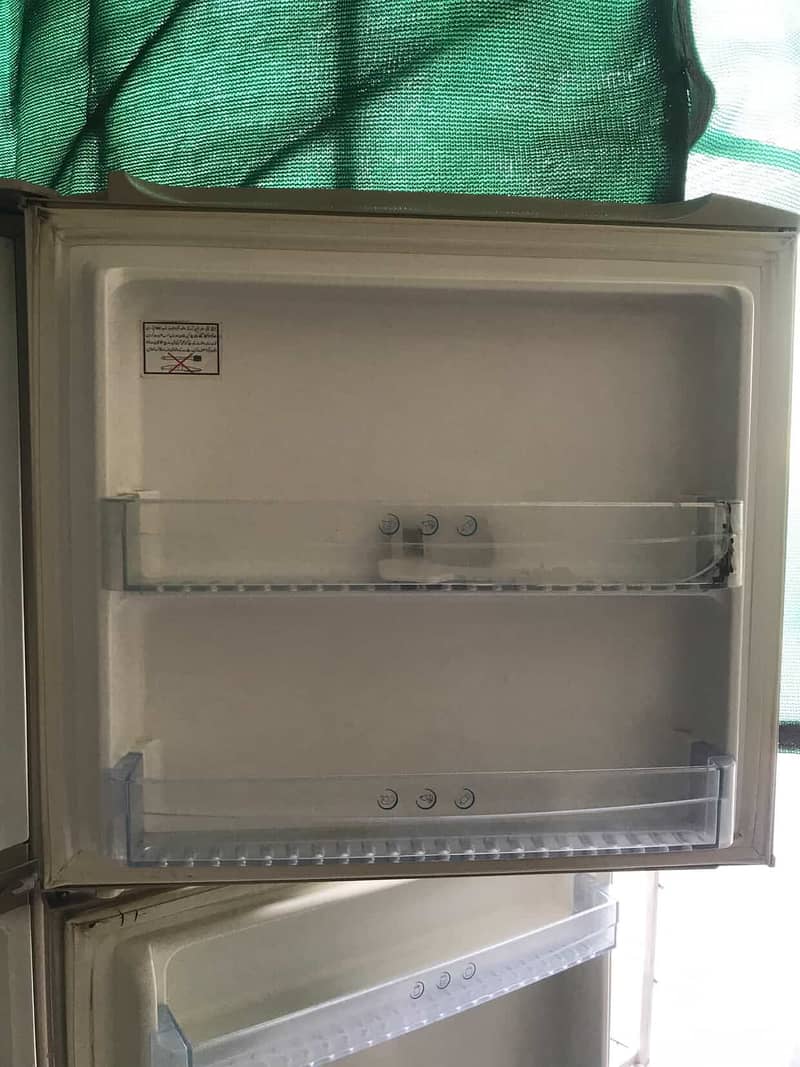 Refrigerator 8