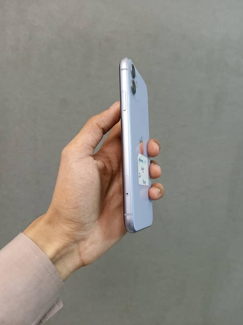 Apple iPhone 11 2