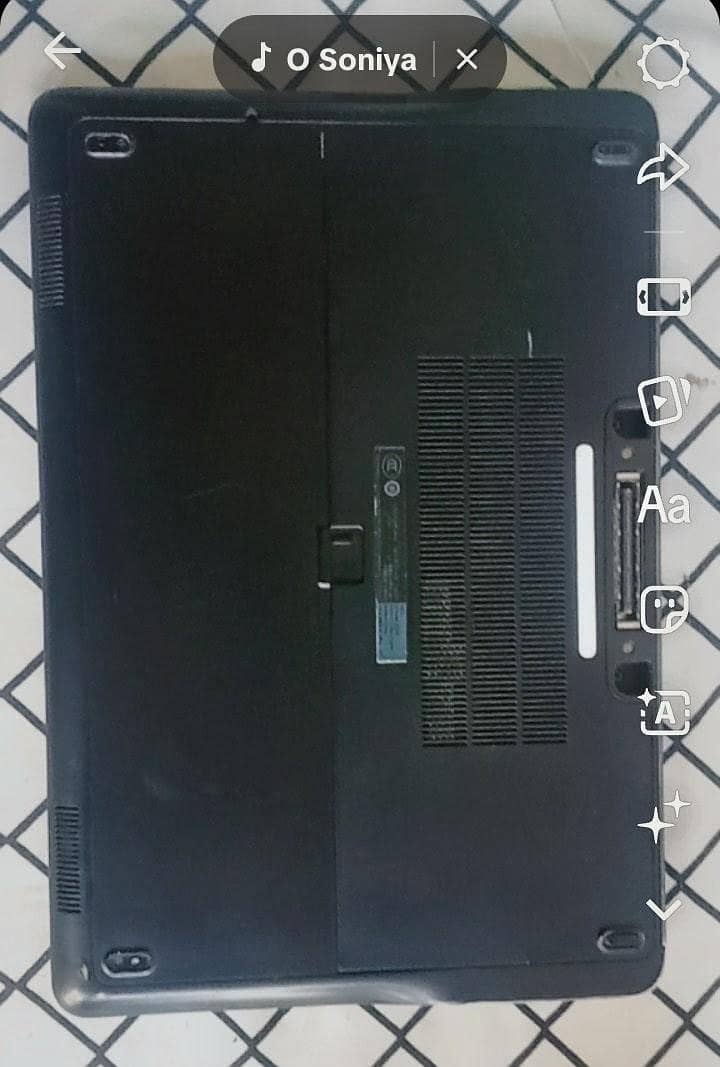 Dell. 3