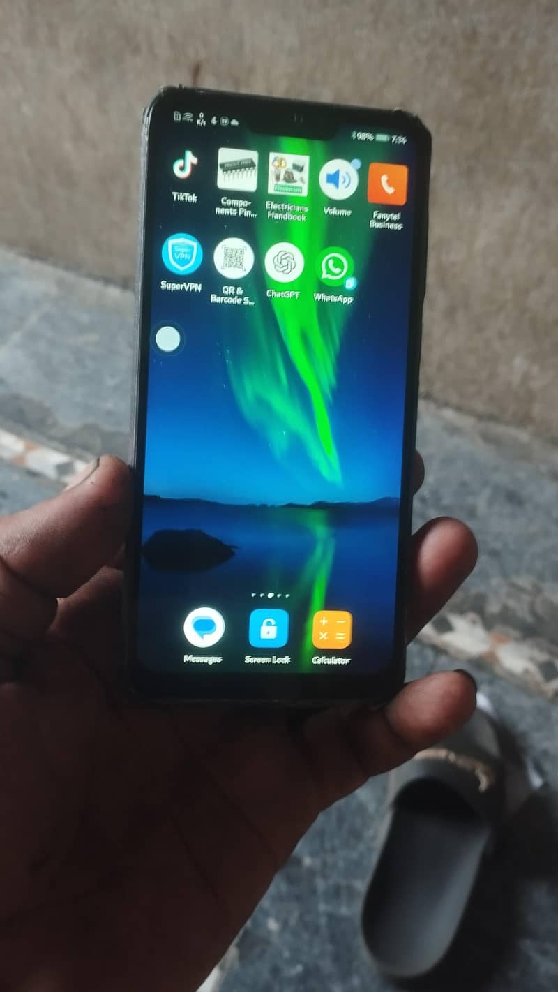 Honor 8C 2