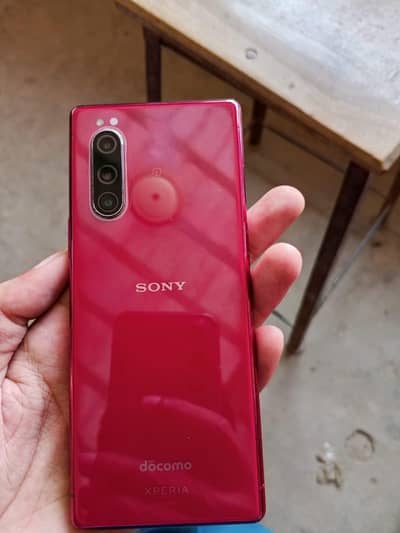 Sony Xperia 5