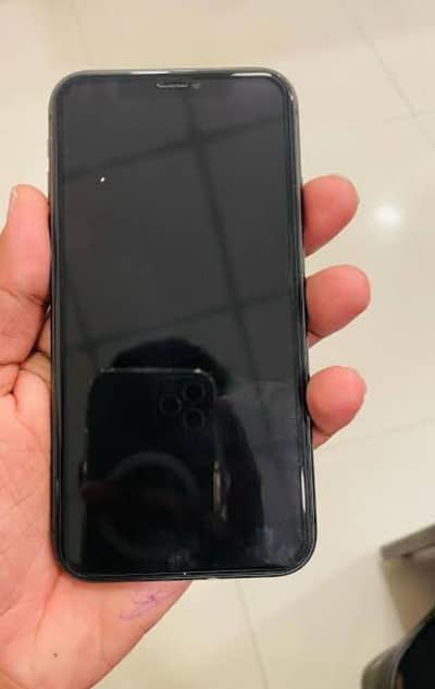 Apple iPhone 11 Read ads