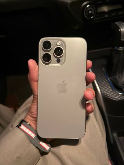 Apple iPhone 15 Pro Max