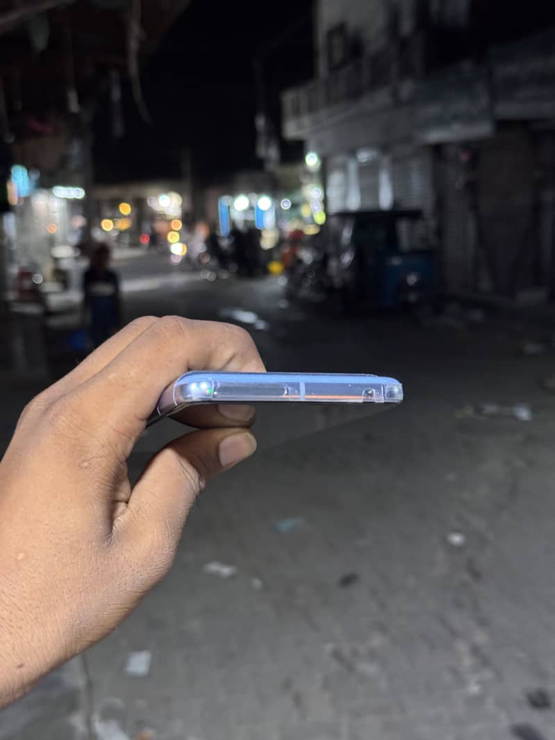 Google Pixel 8 Pro 4
