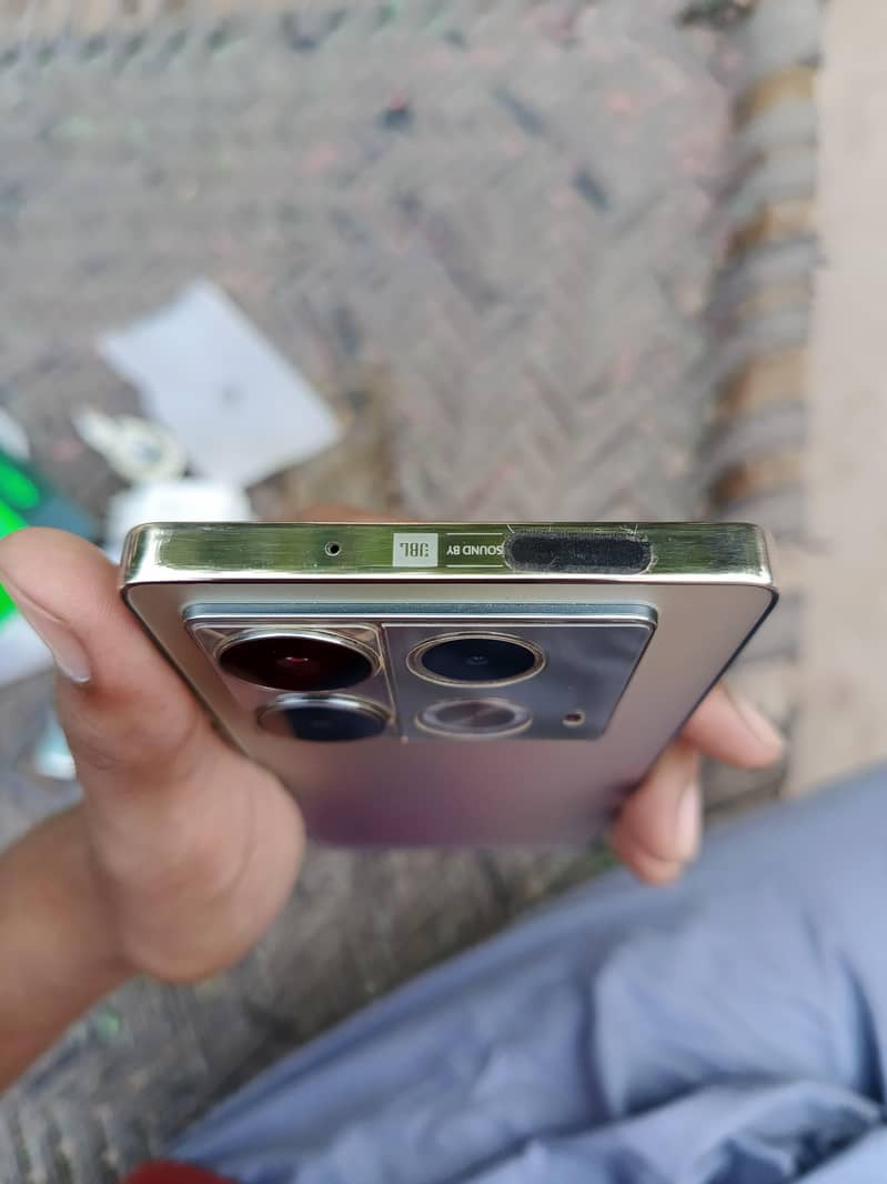 Infinix Note 40 2
