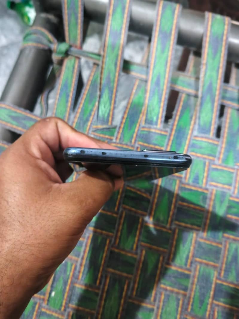 Vivo V21e 8
