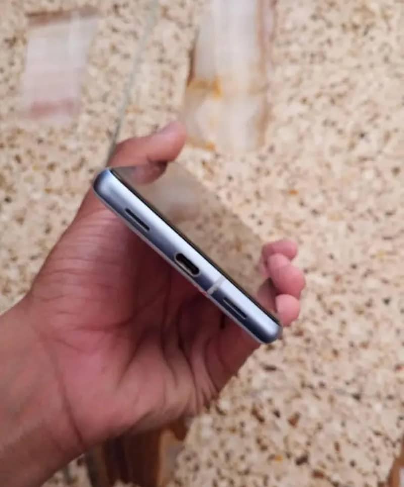 google pixel 7a 1