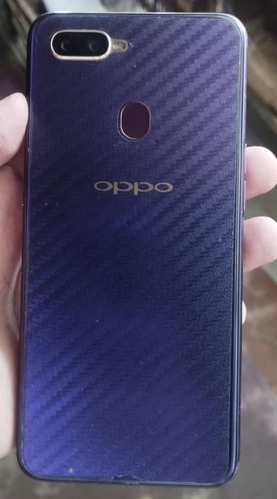OPPO F9