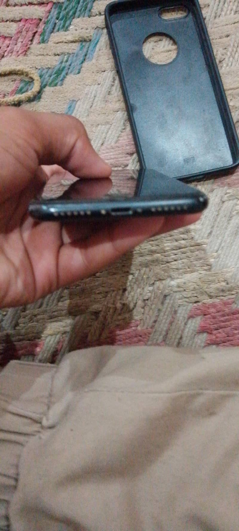 Apple iPhone 7 2