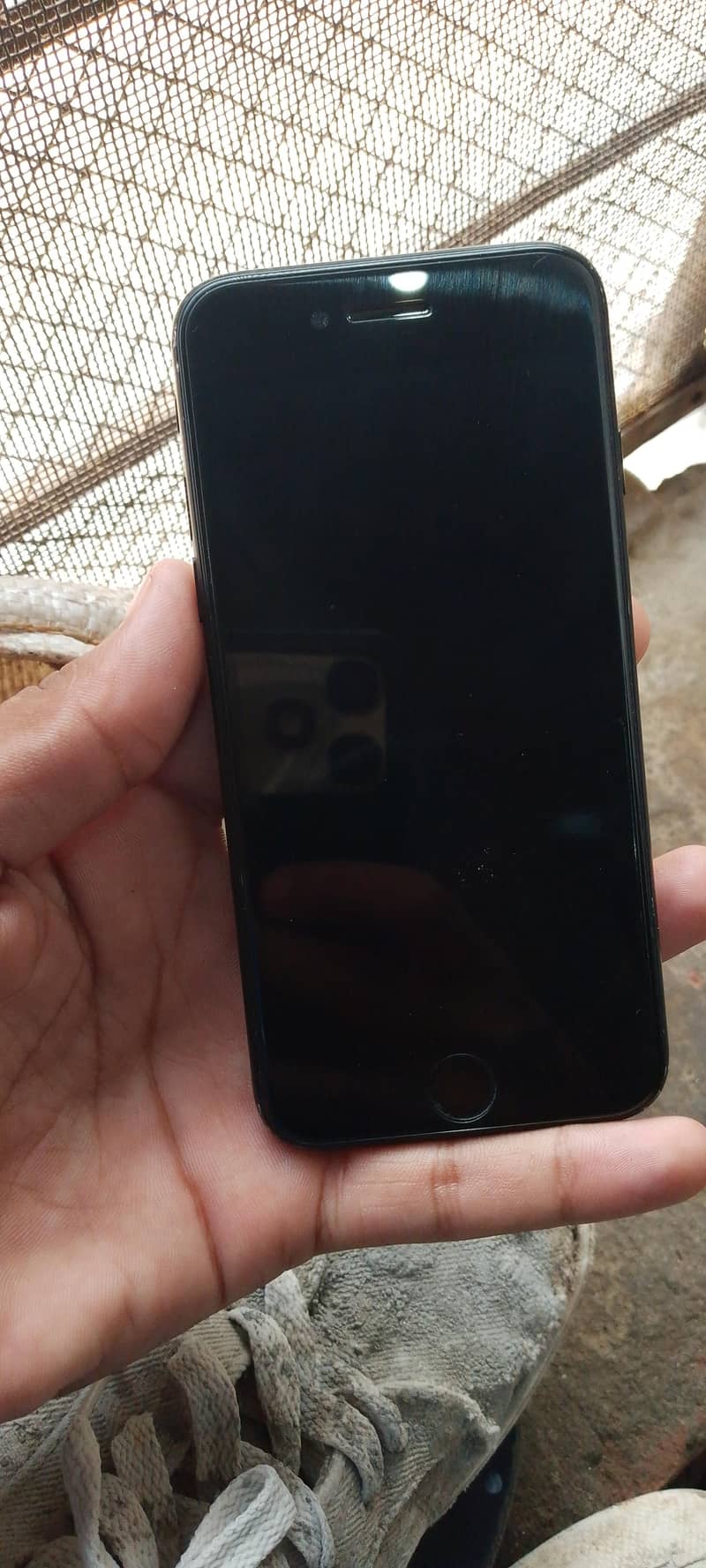 Apple iPhone 7 3