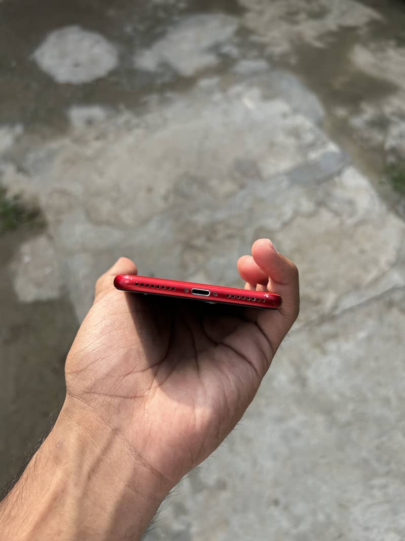 Apple iPhone 8 Plus 2