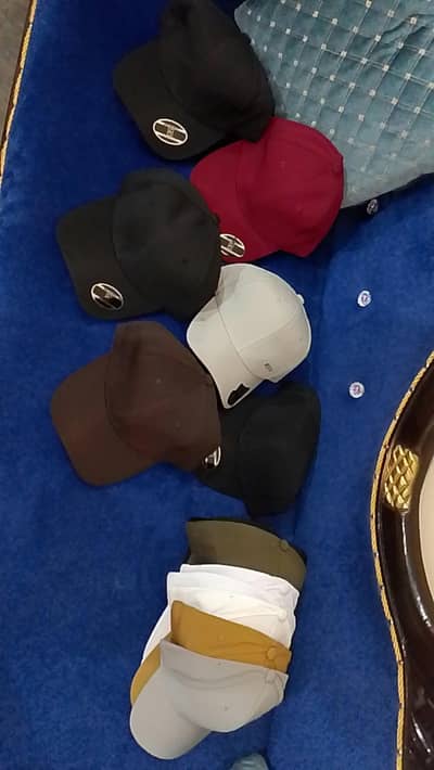 Stylish & Comfortable Caps – Trendy Designs