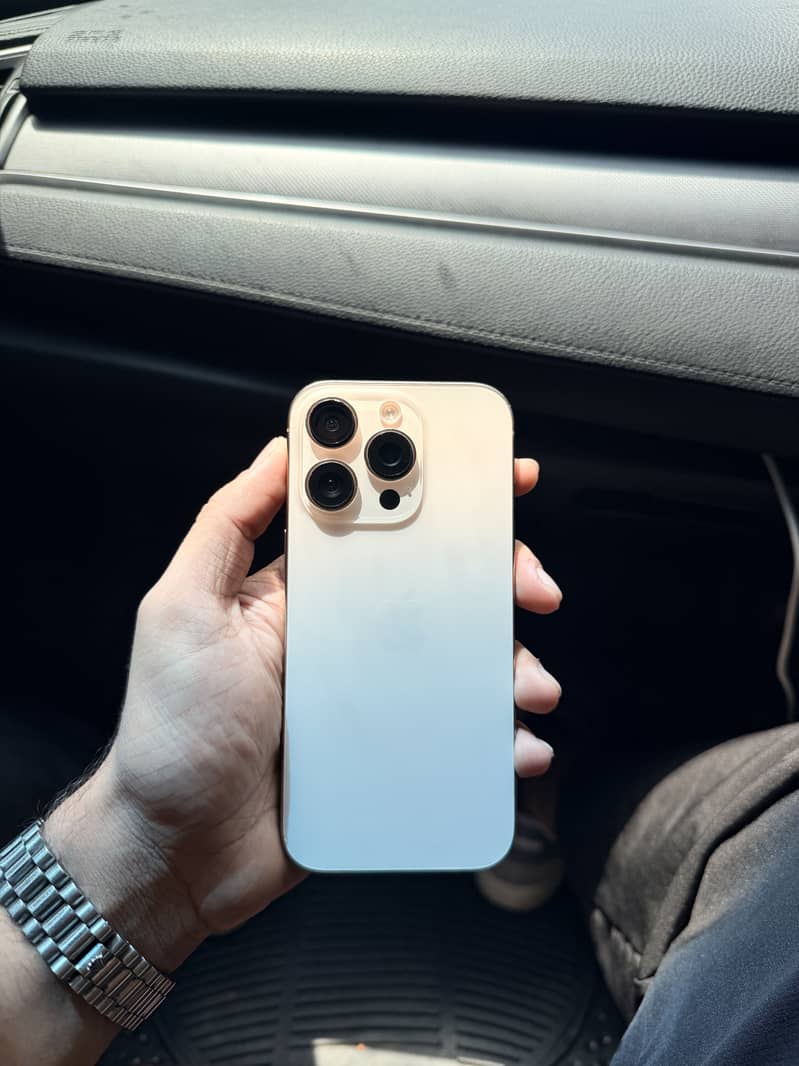 Iphone 16 pro jv 1