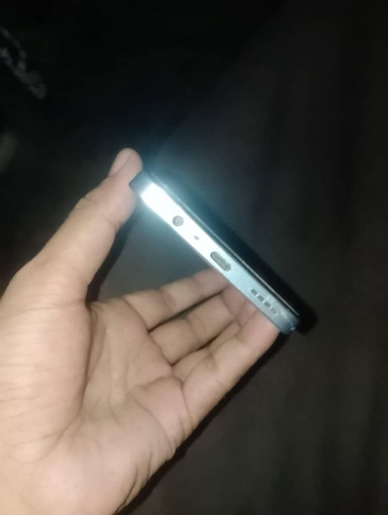 Realme Note 60 1