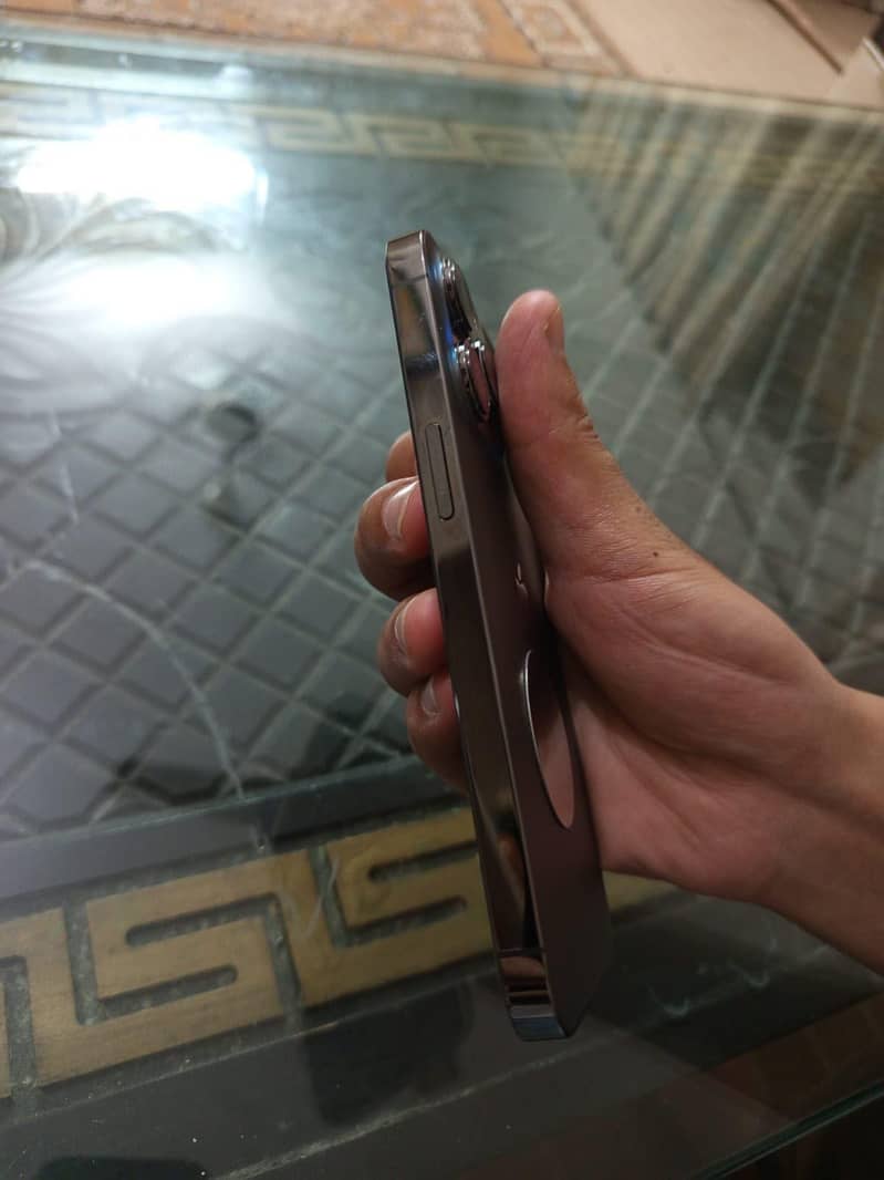 Apple iPhone 13 Pro 5