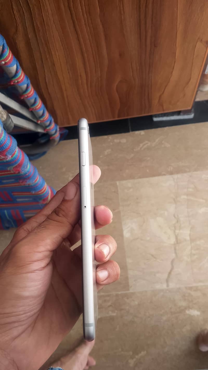 Apple iPhone 6 Plus 2