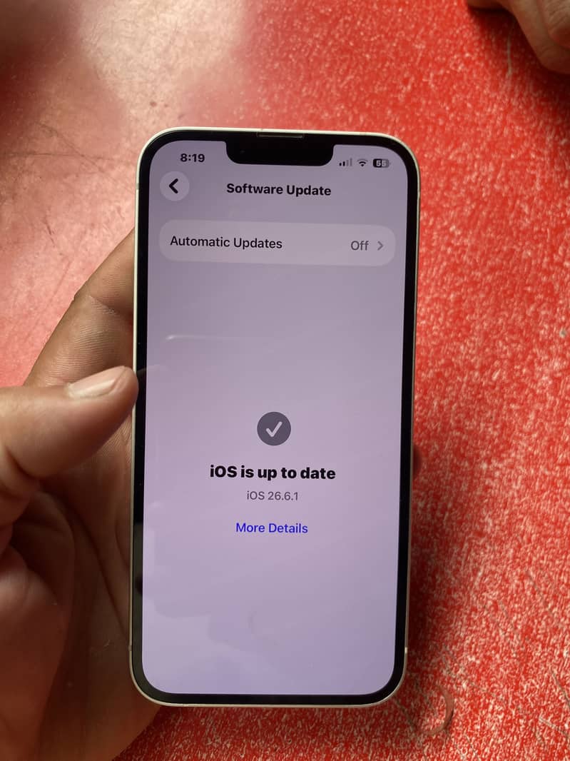 Apple iPhone 13 1