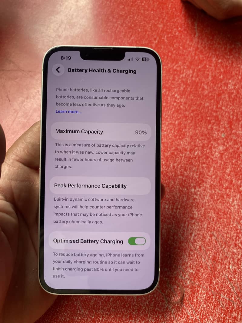 Apple iPhone 13 2
