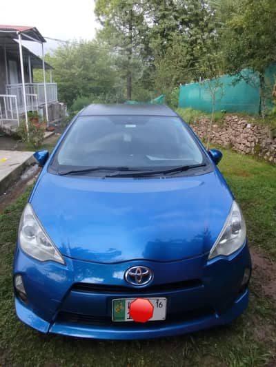 Toyota Aqua 2012