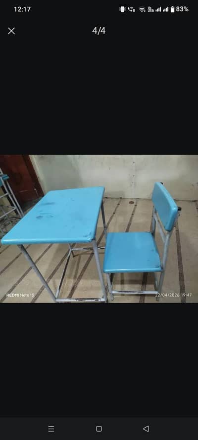 table chairs for studying