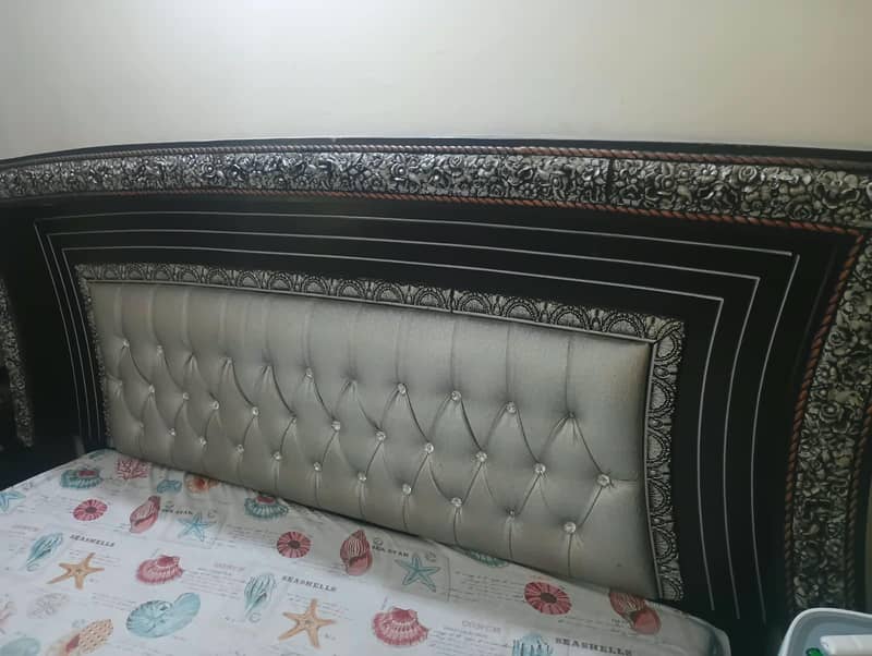 Bed Side table and Dressing Table 0