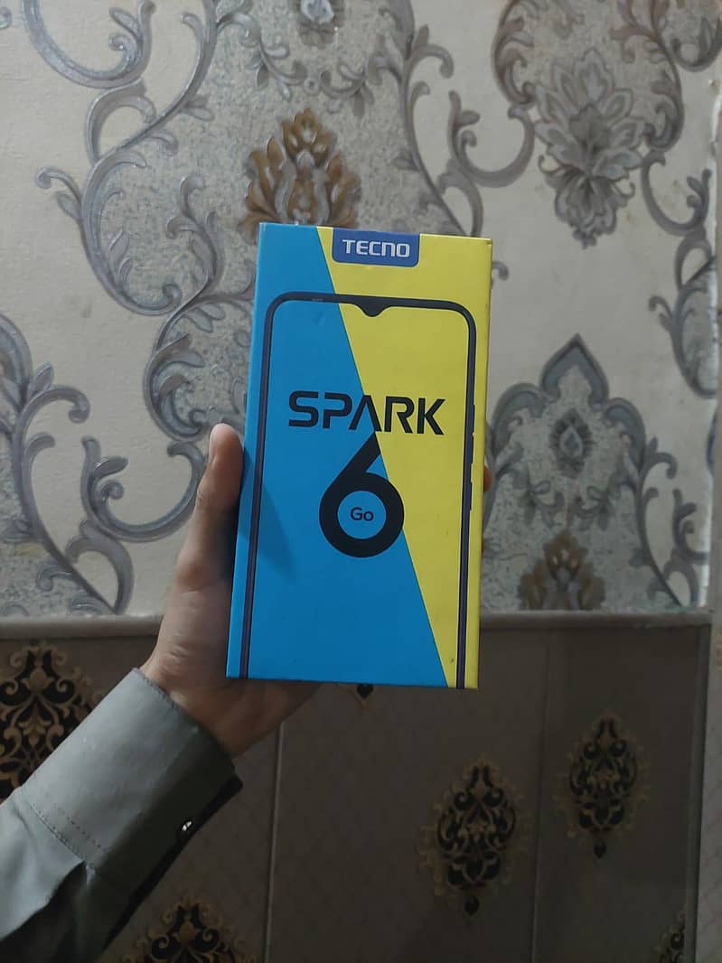 Tecno Spark 6 1