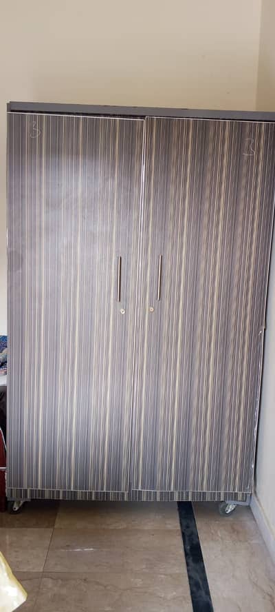 Wardroad 2 Door