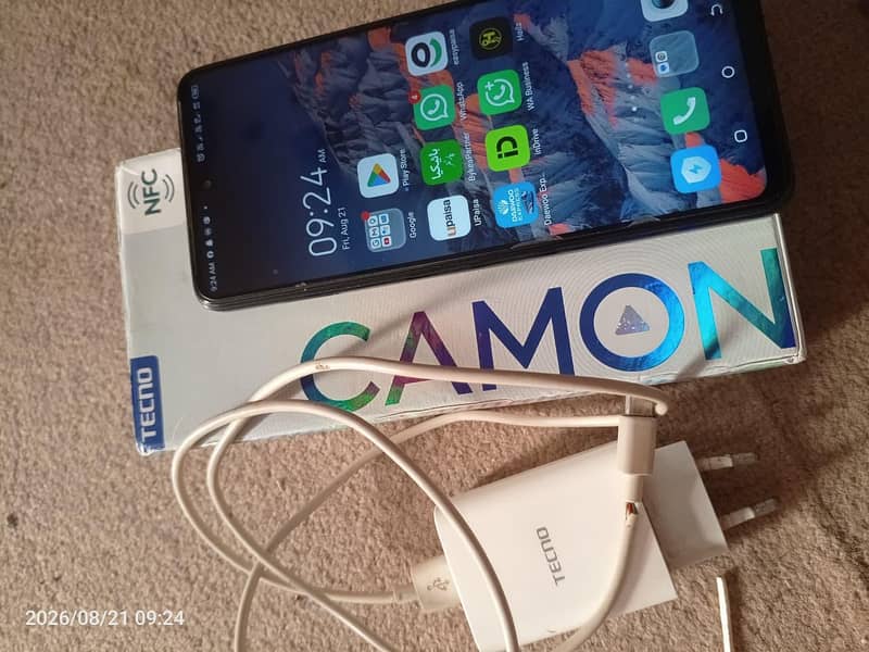 Tecno CAMON 18 Premier 8