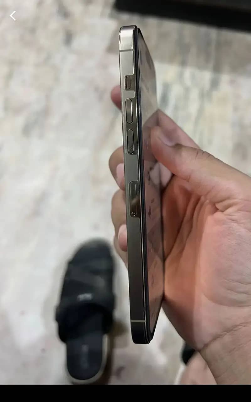 Apple iPhone 14 Pro Max 3