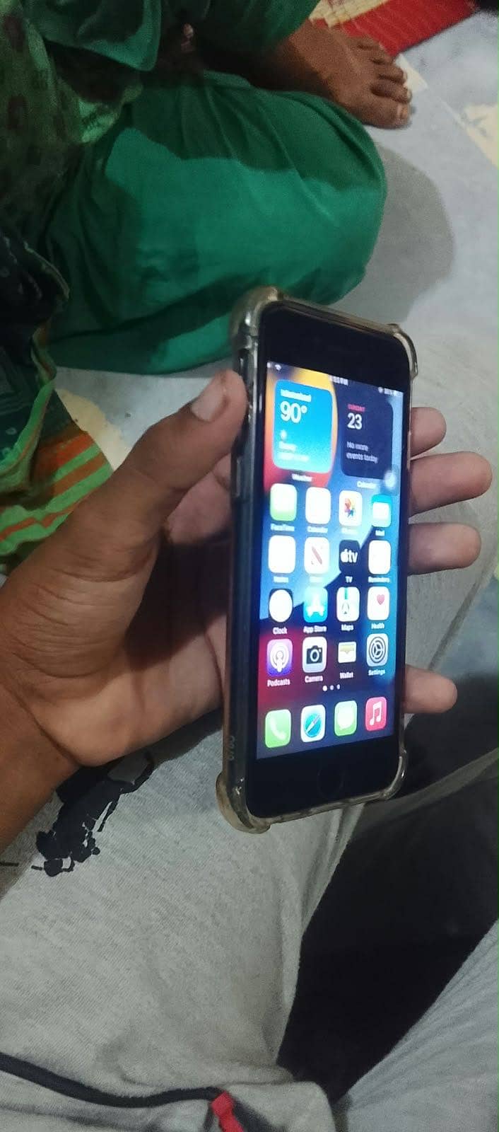 Apple iPhone 7 4