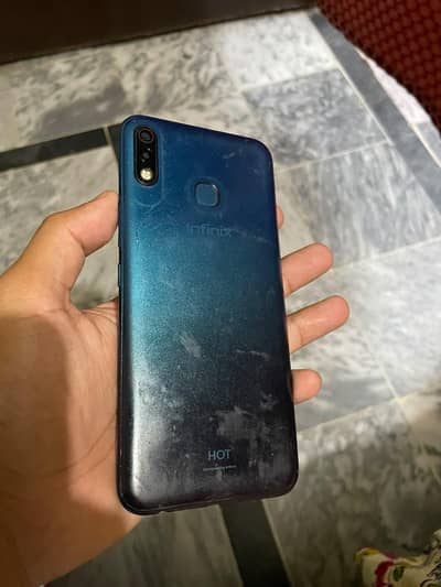 Infinix Hot 8 Lite
