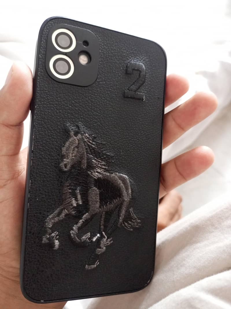 Apple iPhone 11 0