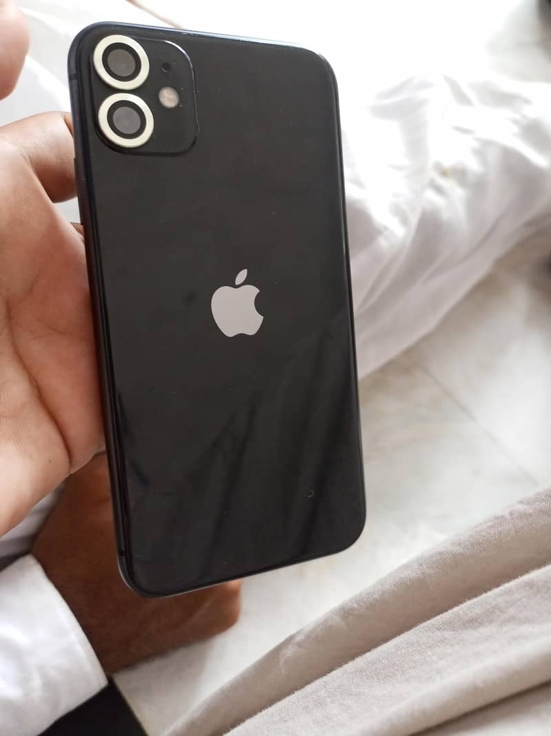 Apple iPhone 11 2