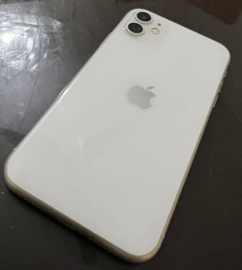 Apple iPhone 11 3