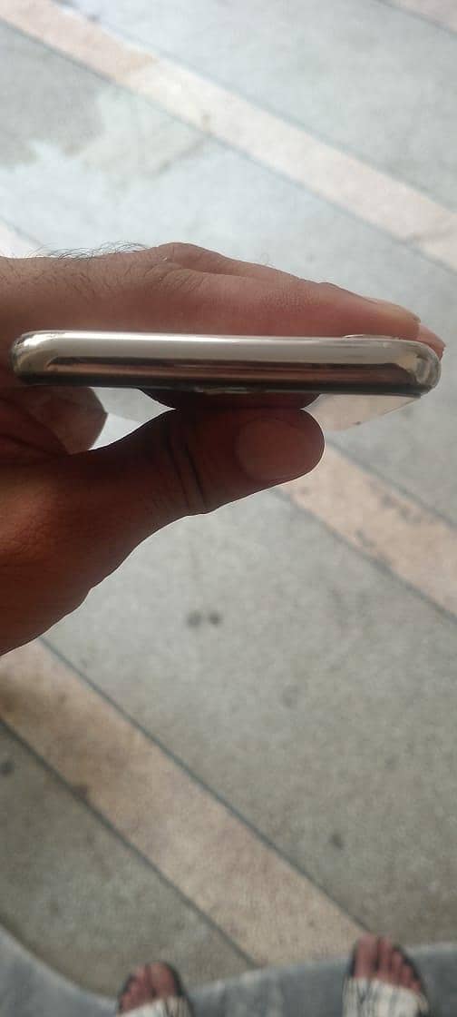 iPhone x 3