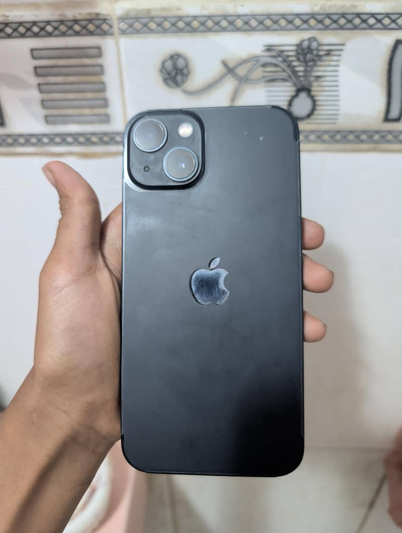 Apple iPhone 13 0