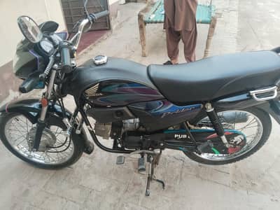 Honda pridor 100cc