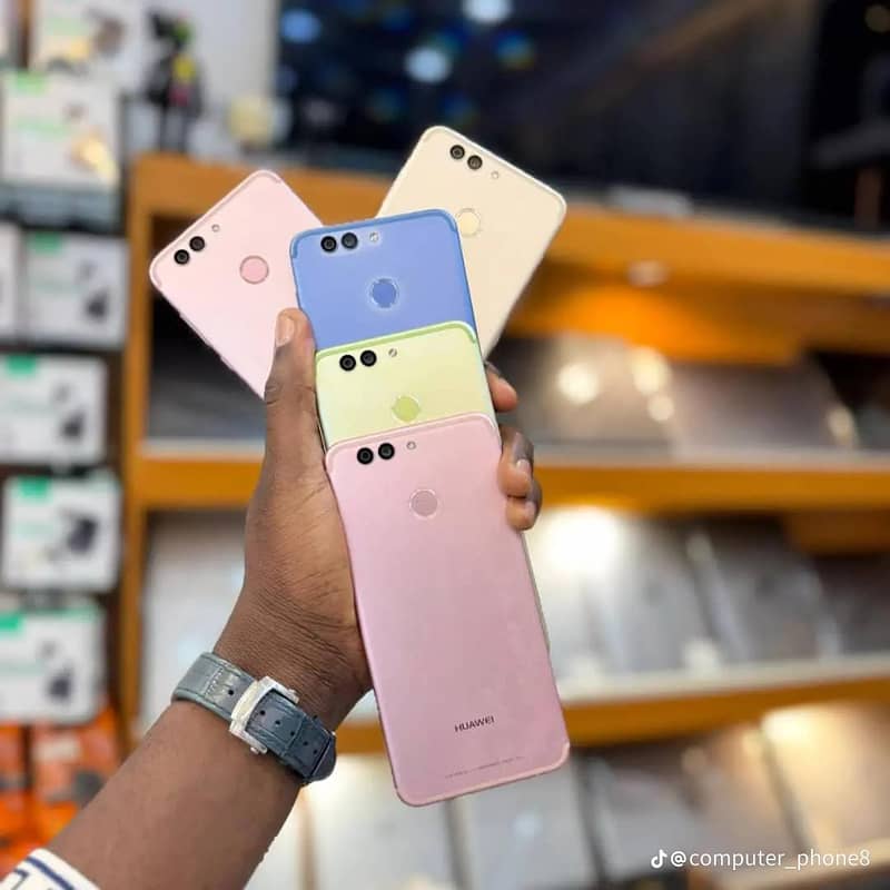 Huawei Nova 2 Plus 1